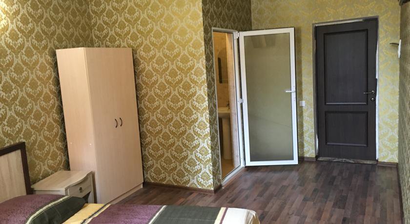 Гостиница Guest house on pereulok Pionerskiy 4V Новомихайловский