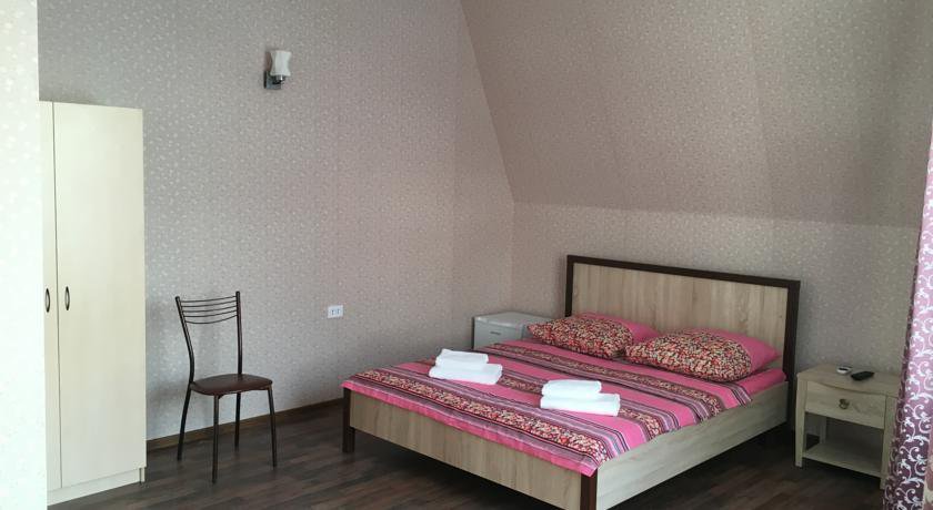 Гостиница Guest house on pereulok Pionerskiy 4V Новомихайловский-13