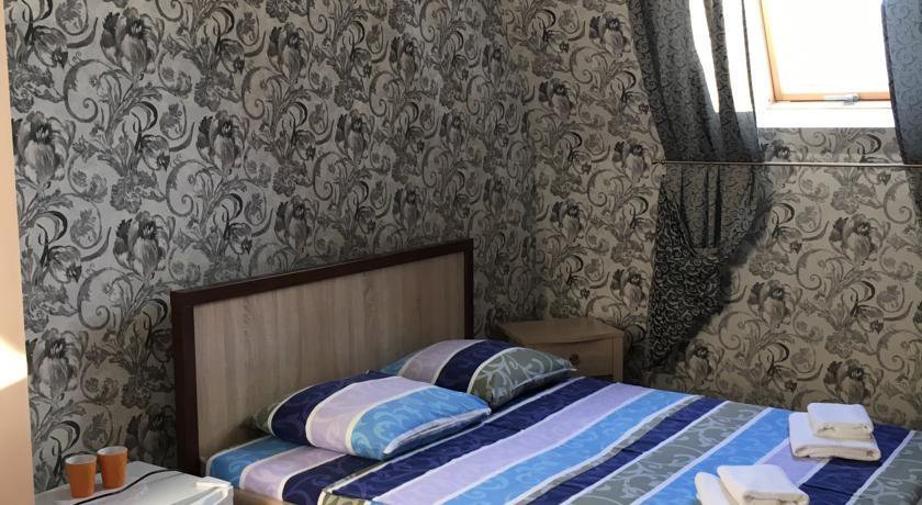 Гостиница Guest house on pereulok Pionerskiy 4V Новомихайловский